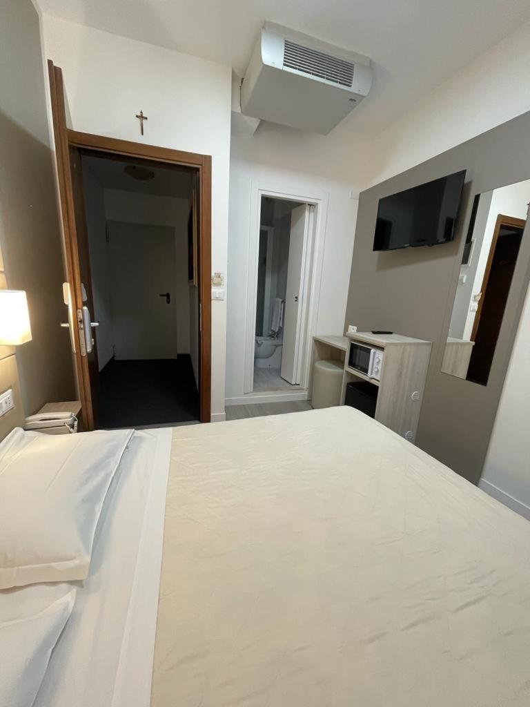Carinthia 3*