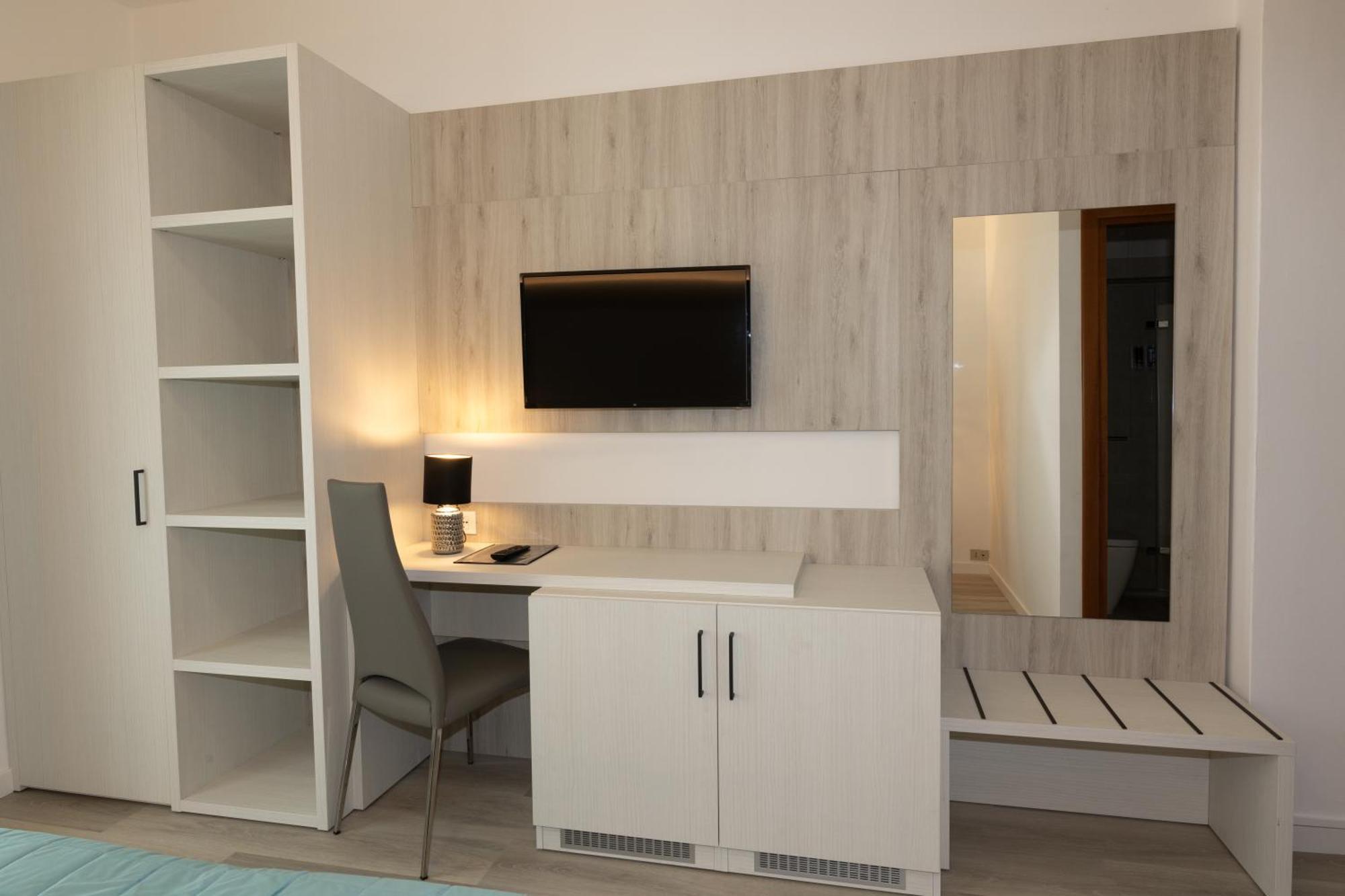 Carinthia 3*
